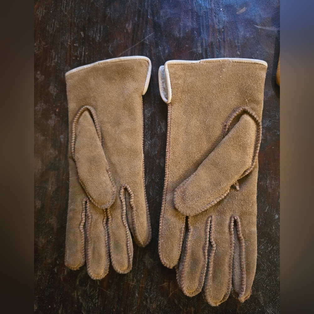 English Village Lined Leather Gloves Small